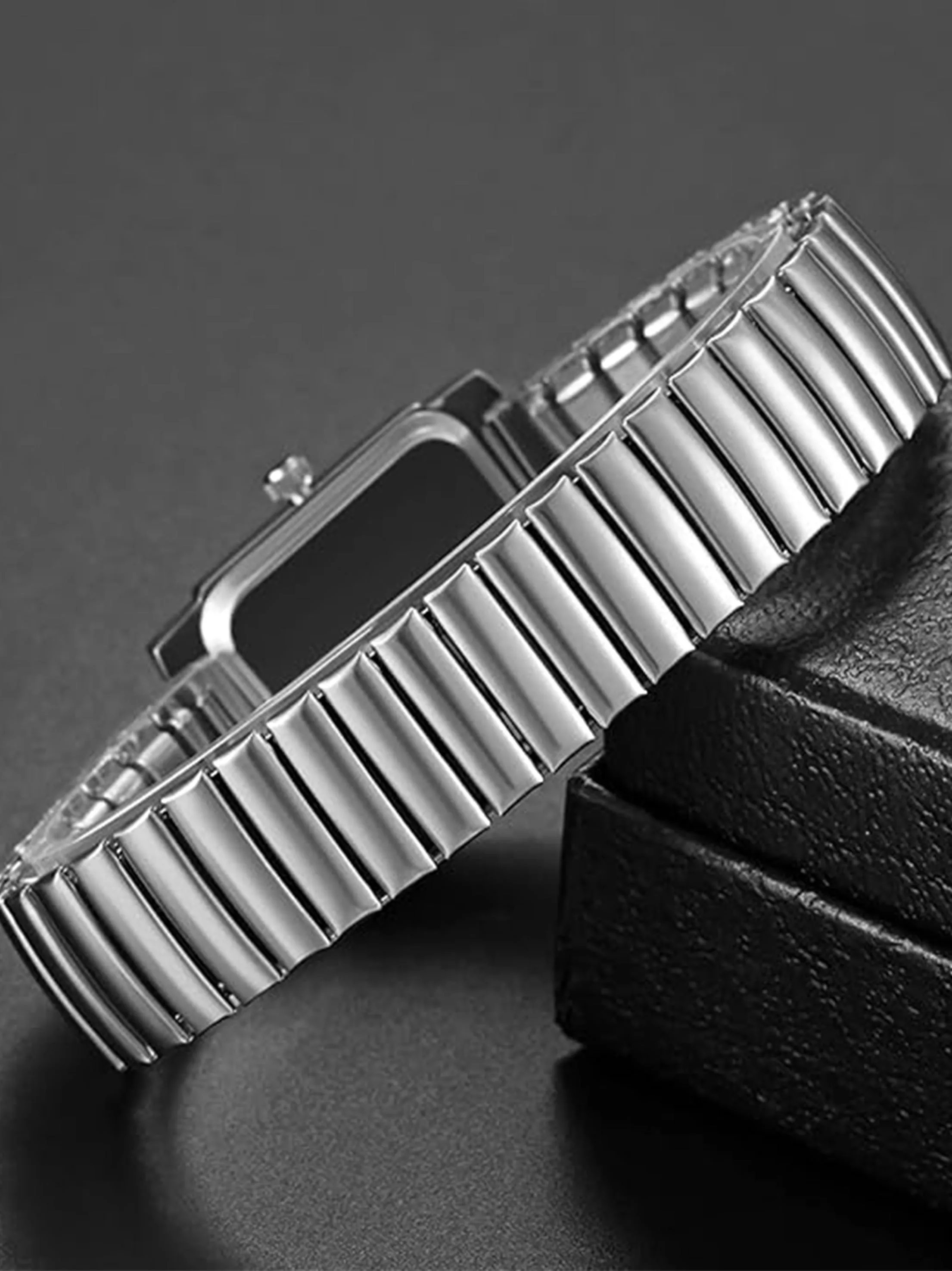 Elastic Band Watch