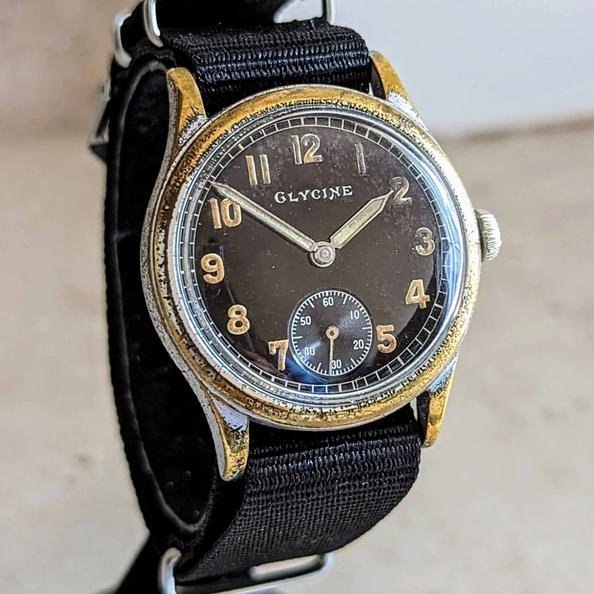 GLYCINE Military Pilot Wristwatch Cal. A.S. 1130 Luminous Dial 33.5mm Watch