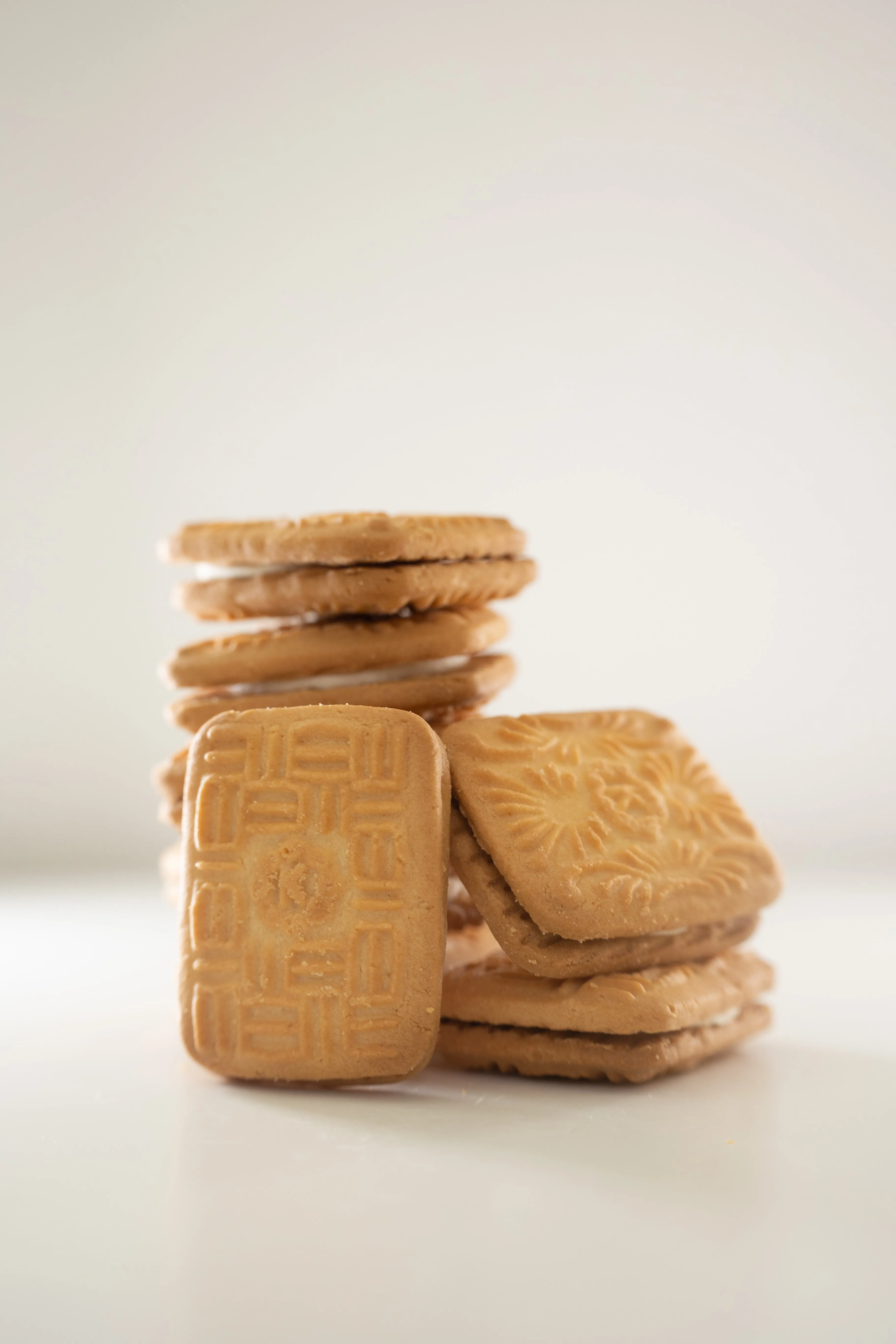 KHONG GUAN Custard Cream Biscuits 康元 卡士特餅乾 200G