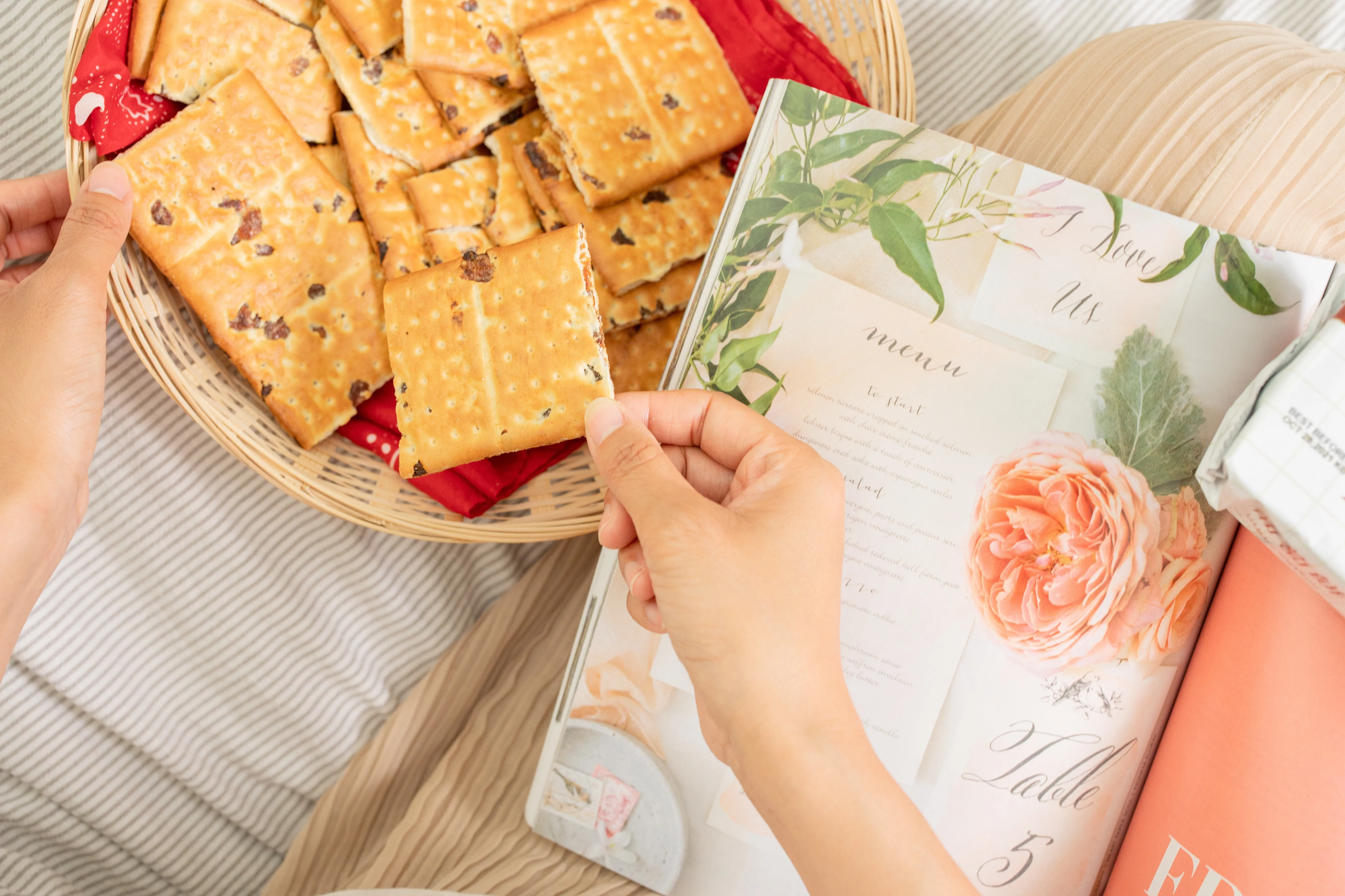 KHONG GUAN Sultana Biscuits 康元 提子餅 200G