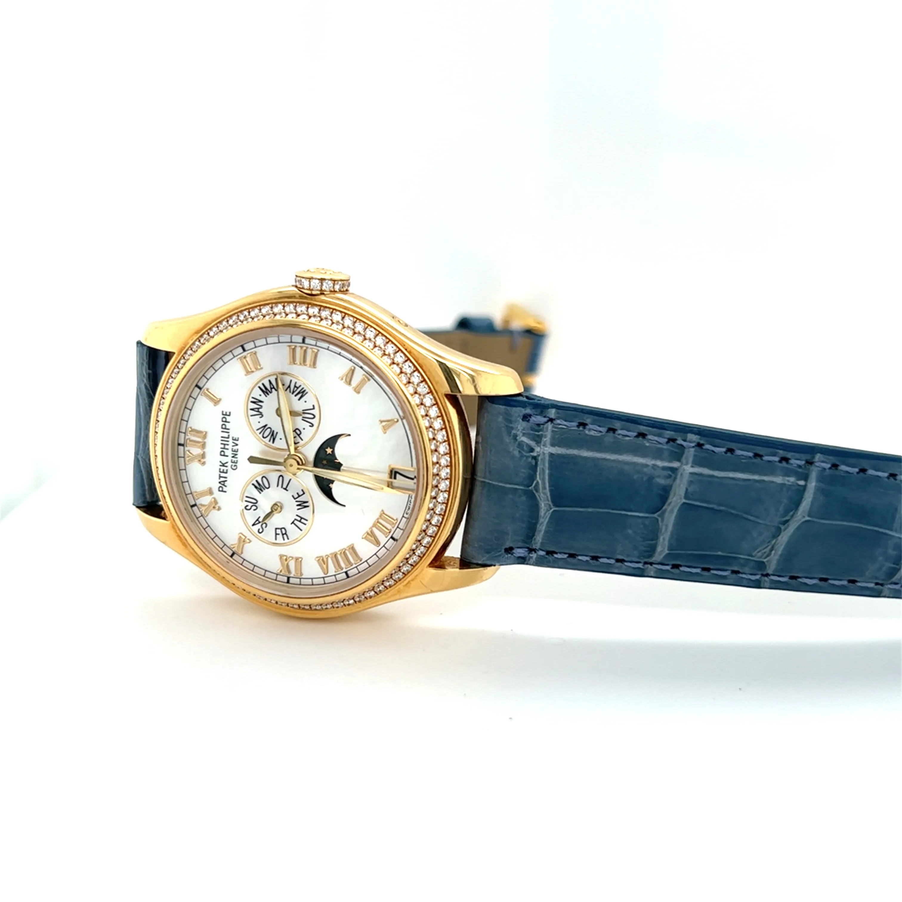 Patek Philippe ref 4936J 37mm