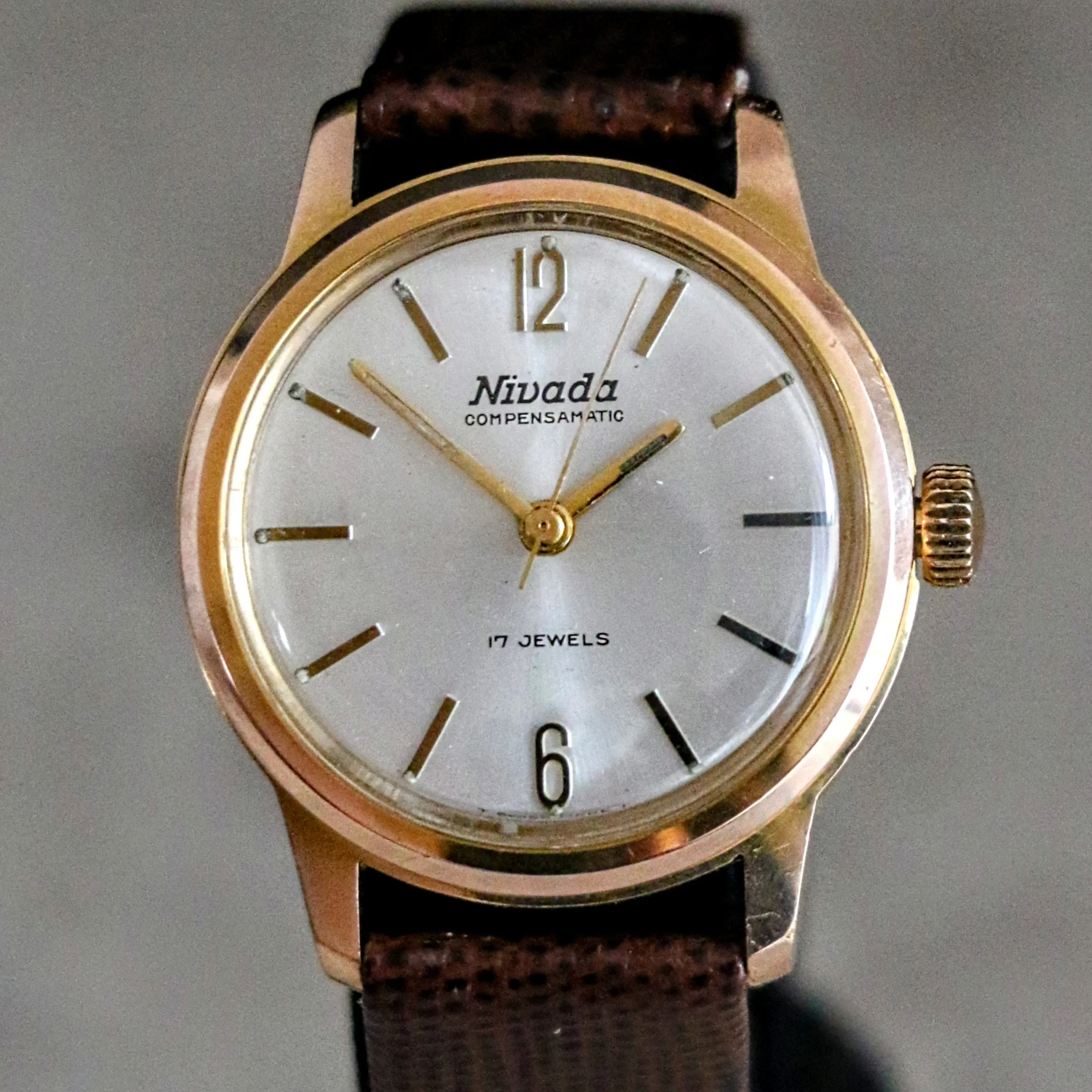 Vintage NIVADA Compensamatic Wristwatch Caliber AS ST 1802/03 17J Swiss Watch